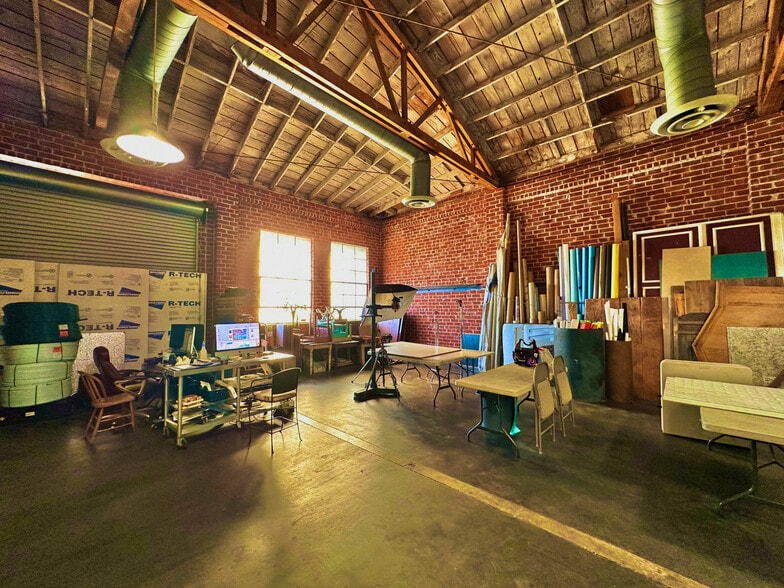 More Photos Of 915 S Alta Vista Ave, Monrovia Light Manufacturing For Sale