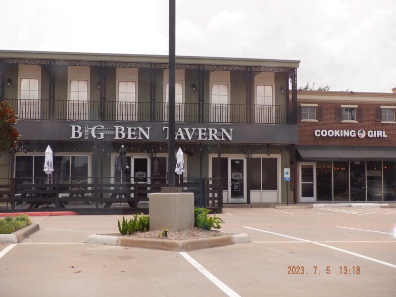 More Photos Of 636 Highway 6, Sugar Land Unknown For Sale