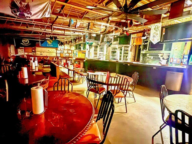 More Photos Of 117 Oxford ave, Enid Restaurant For Sale