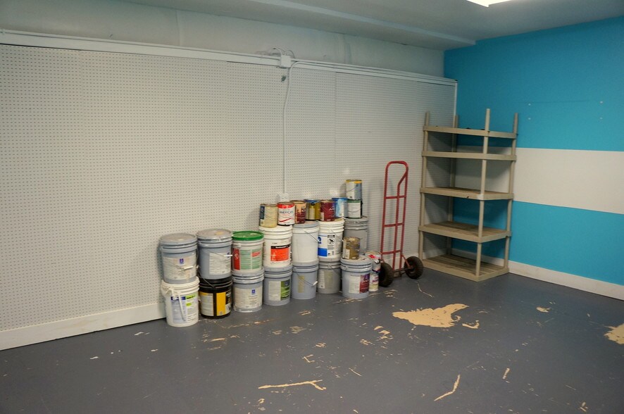 More Photos Of 1970 Surgi Dr, Mandeville Loft Creative Space For Lease