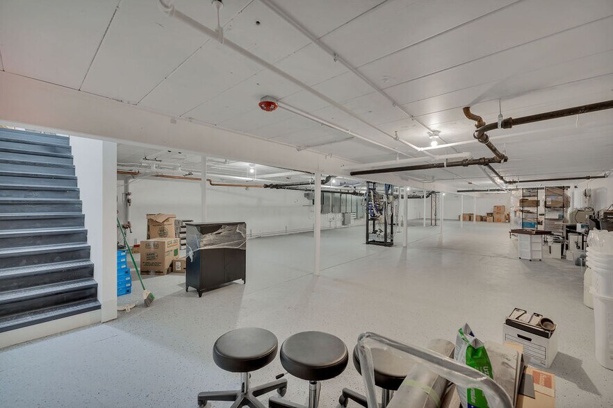 More Photos Of 9300 Waukegan Rd, Morton Grove Medical For Sale