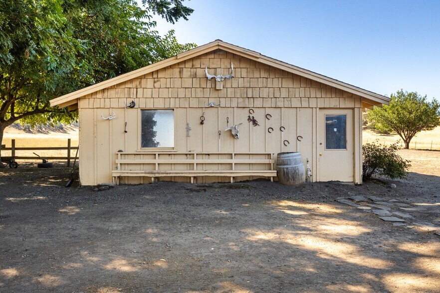 More Photos Of 3546 Huffmaster rd, Stonyford Land For Sale