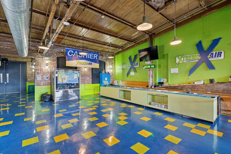 More Photos Of 1109 Bern Rd, Wyomissing Warehouse For Lease