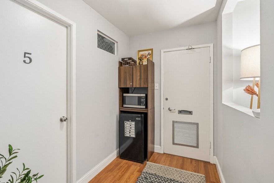 More Photos Of 3021 Telegraph Ave, Berkeley Medical For Sale