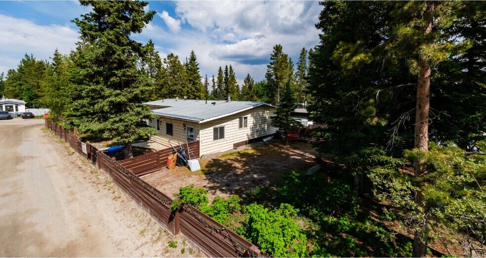 More Photos Of 986 Range Rd, Whitehorse Manufactured Housing Mobile Home Park For Sale