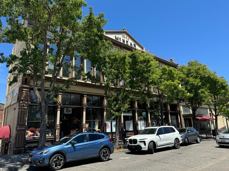 Primary Photo Of 1-7 4th St, Petaluma Storefront Retail Office For Lease