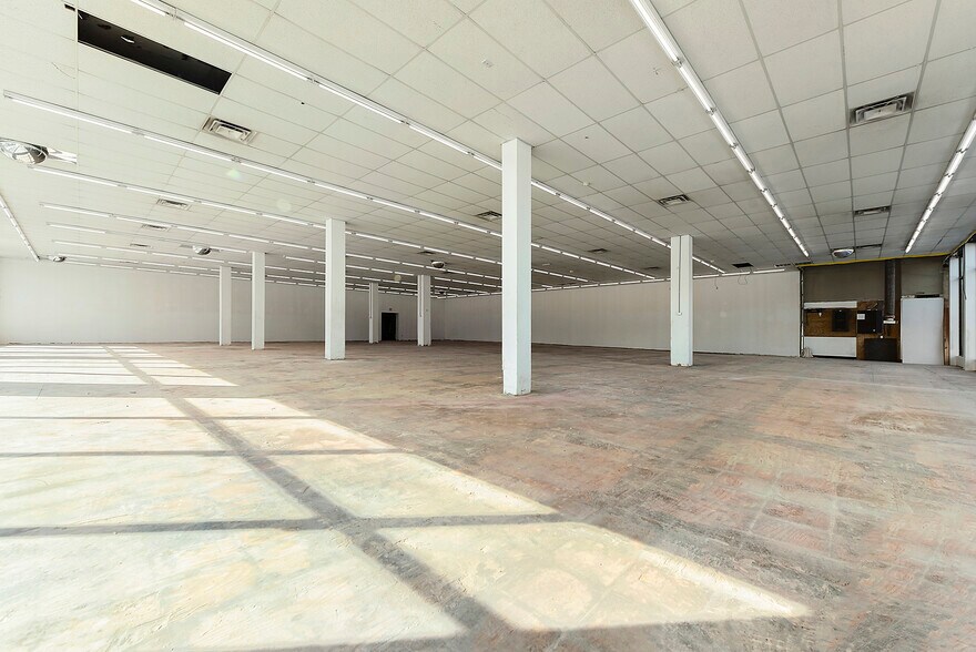 More Photos Of 6026 Broad St, Pittsburgh Office For Lease