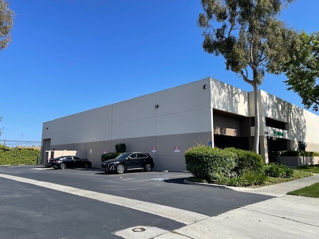 More Photos Of 2500 Mira Mar Ave, Long Beach Manufacturing For Lease