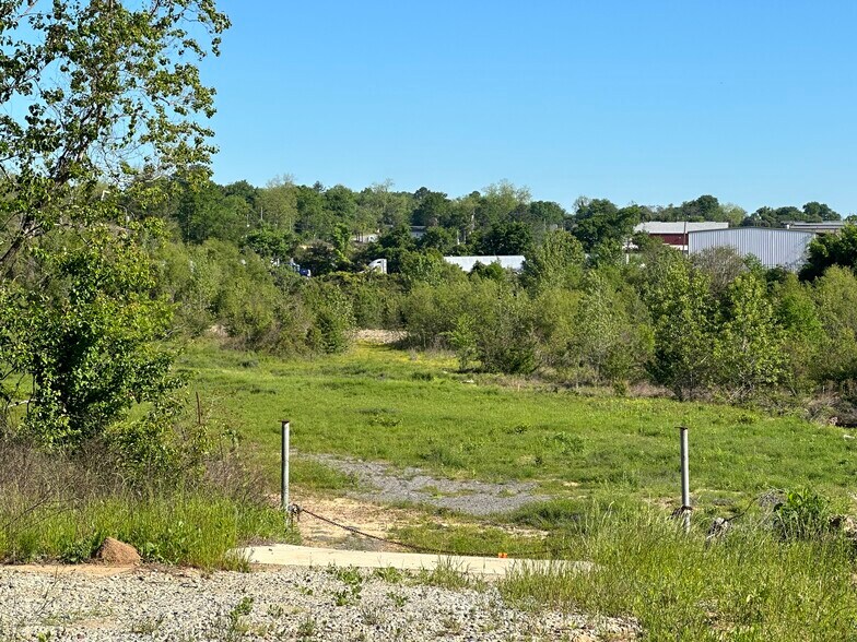 More Photos Of 3221 Broadway, Macon-Bibb Land For Sale