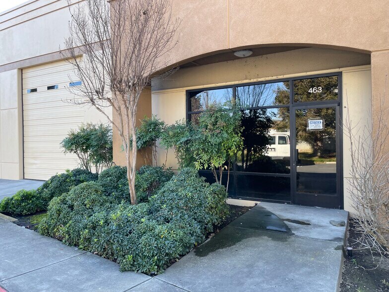 More Photos Of 460-480 Technology Way, Napa Flex For Lease