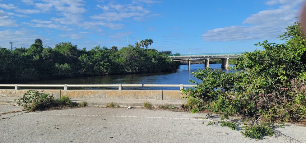 More Photos Of 1710 N US Hwy 1, Fort Pierce Land For Sale