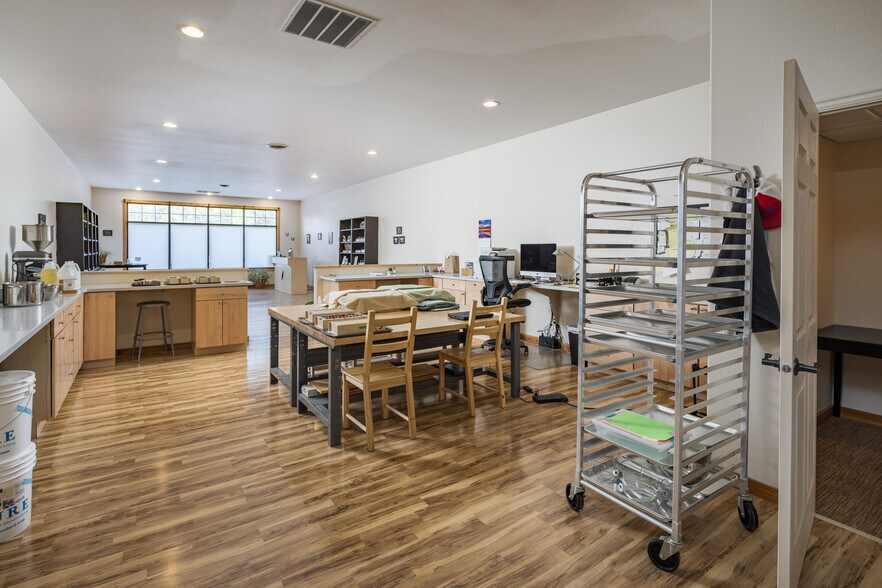 More Photos Of 45 E Center St, Moab Storefront For Sale