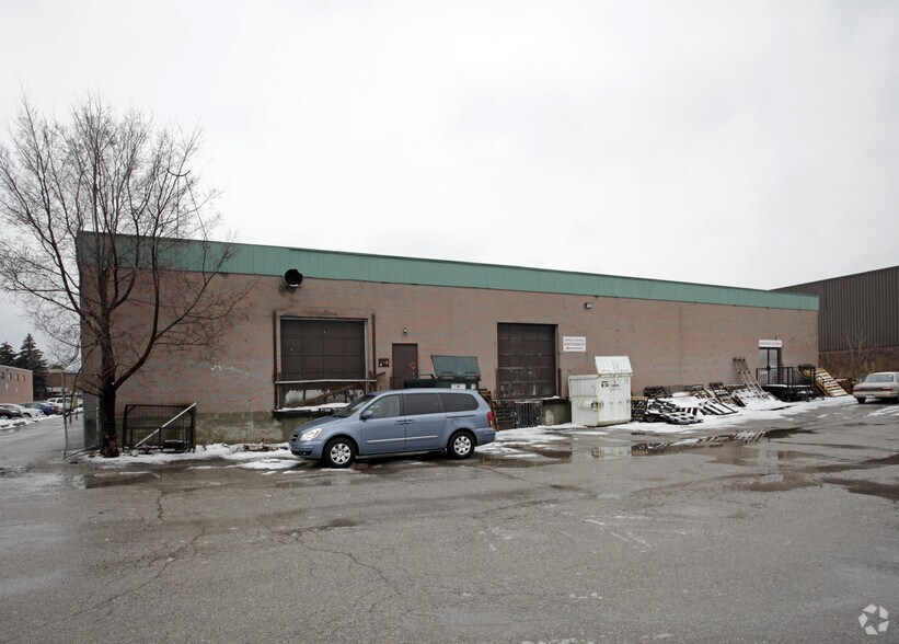 More Photos Of 130 Commander Blvd, Toronto Warehouse For Sale