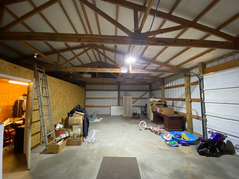 More Photos Of 1730 Daniel Boone Industrial Pky, Truesdale Warehouse For Sale