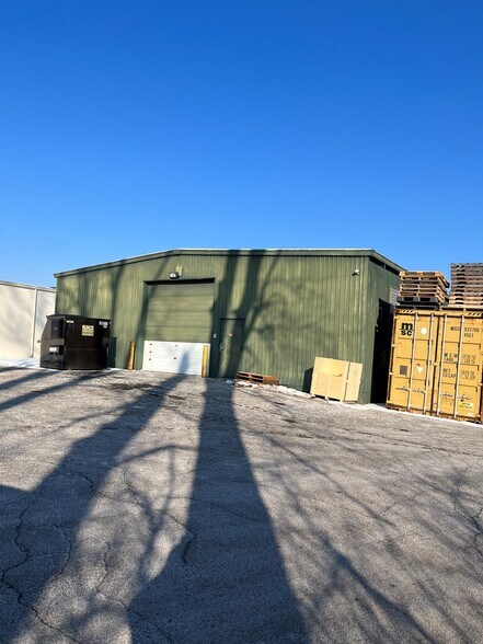 More Photos Of 6071 Jackson Rd, Ann Arbor Distribution For Sale