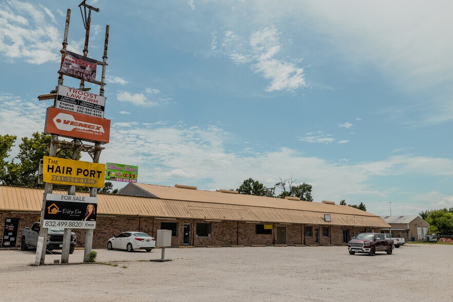 More Photos Of 23874 Loop 494, Porter Freestanding For Sale