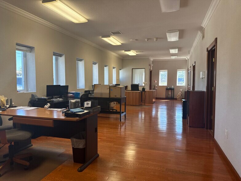 More Photos Of 1501 Industrial Hwy, Cinnaminson Warehouse For Lease