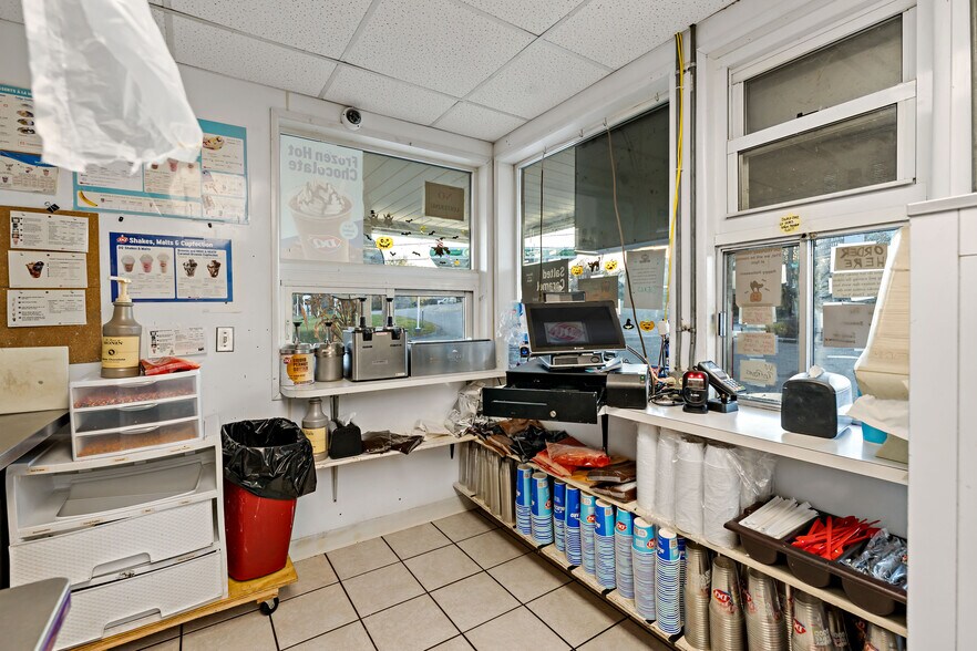 More Photos Of 1493 Herminie West Newton Rd, Herminie Freestanding For Sale