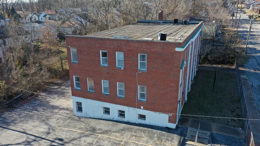 More Photos Of 6574 Saint Louis Ave, Saint Louis Schools For Sale