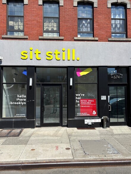Primary Photo Of 574 Manhattan Ave, Brooklyn Apartments For Lease