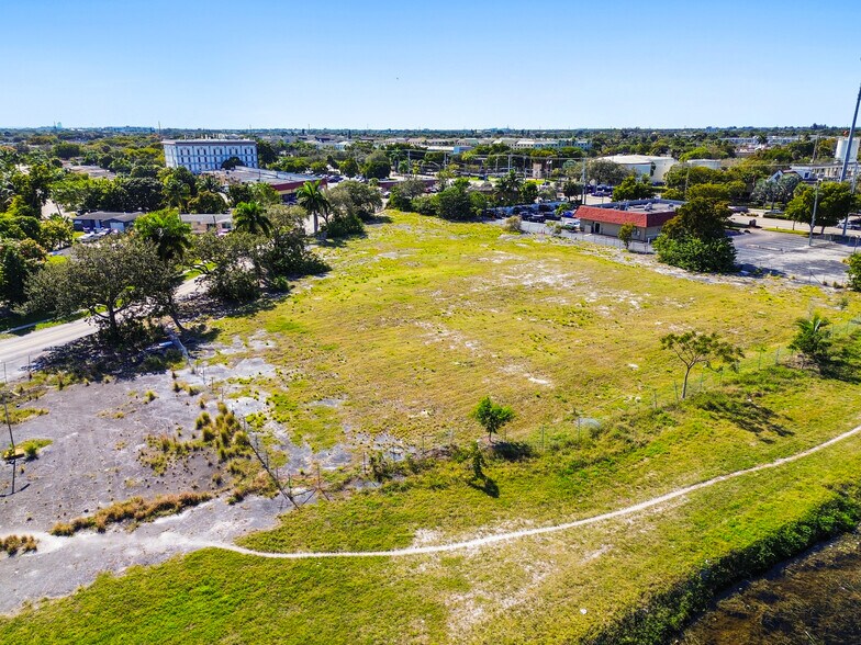 More Photos Of 3900 NW 37th St, Lauderdale Lakes Land For Sale