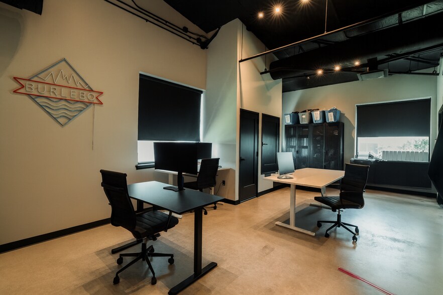 More Photos Of 195 American Way, Dripping Springs Flex For Lease