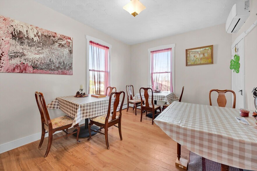 More Photos Of 9684 Old 22, Bethel Restaurant For Sale