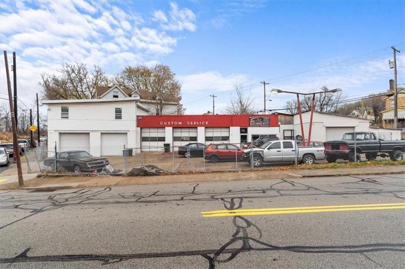 Primary Photo Of 825 Lincoln Ave, Pittsburgh Auto Salvage Facility For Sale