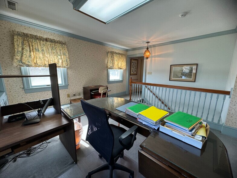 More Photos Of 169 Old Zion Rd, North East Office Residential For Sale