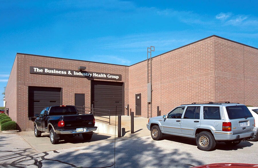 More Photos Of 9724 Legler Rd, Lenexa Warehouse For Sale