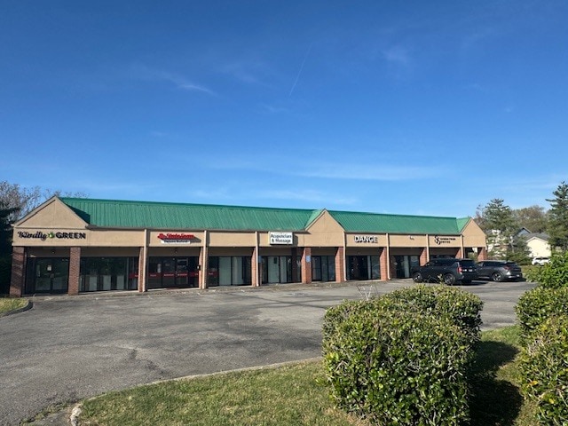 Primary Photo Of 7061 Moores Ln, Brentwood Unknown For Lease