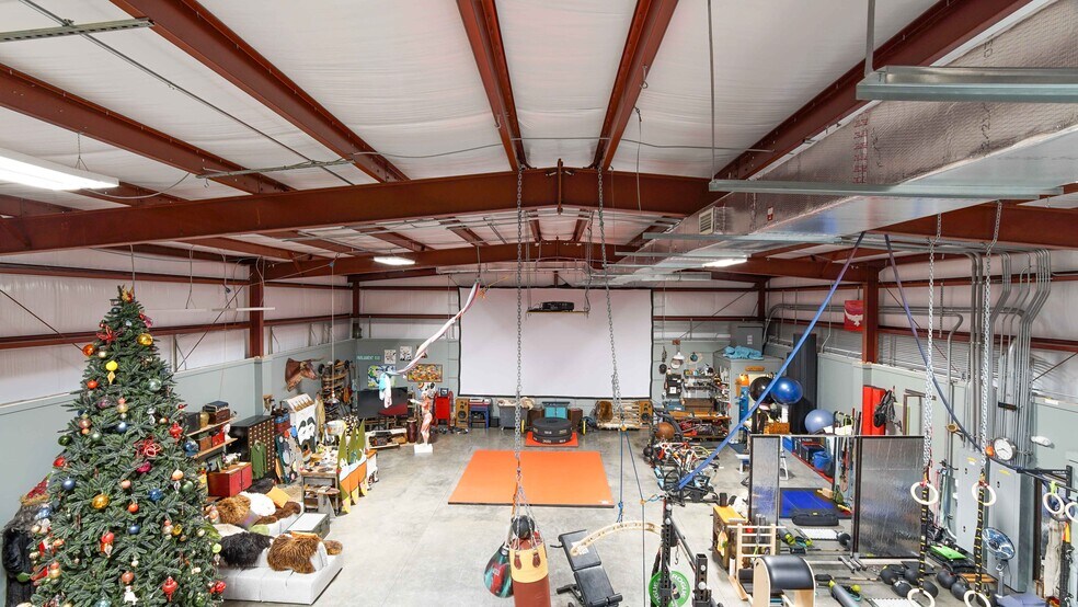 More Photos Of 17629 Cordova Pl, Panama City Beach Industrial For Sale