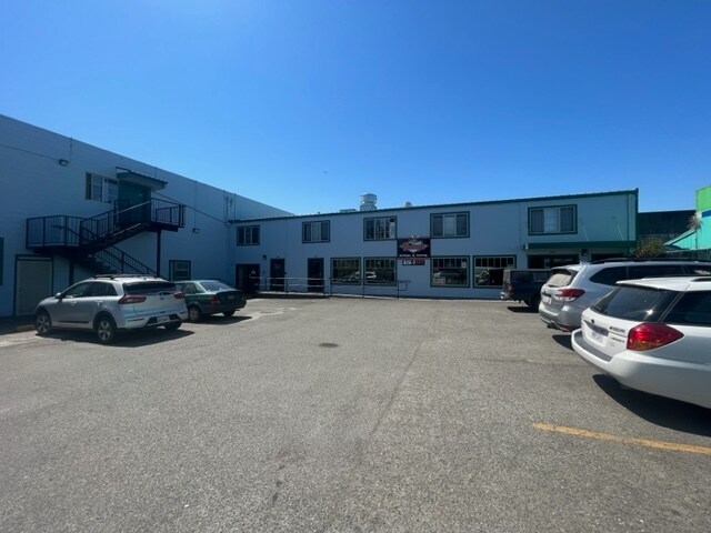 More Photos Of 920 Samoa Blvd, Arcata Storefront Retail Office For Lease