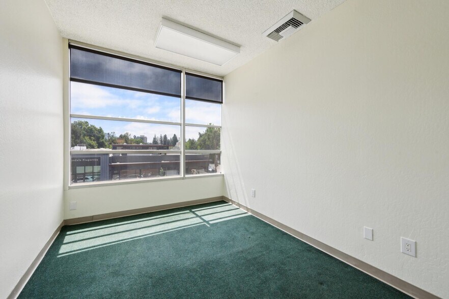 More Photos Of 801 4th St, Santa Rosa Office For Sale