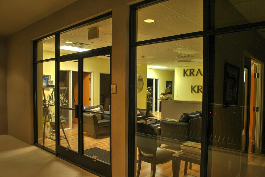 More Photos Of 12133 W Bell Rd, Surprise Storefront Retail Office For Lease