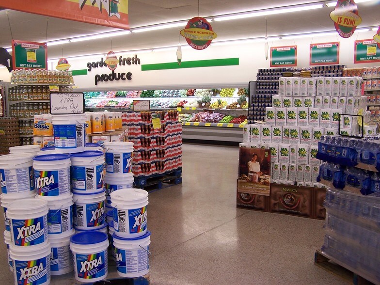 More Photos Of 3412 W Baker St, Plant City Unknown For Lease