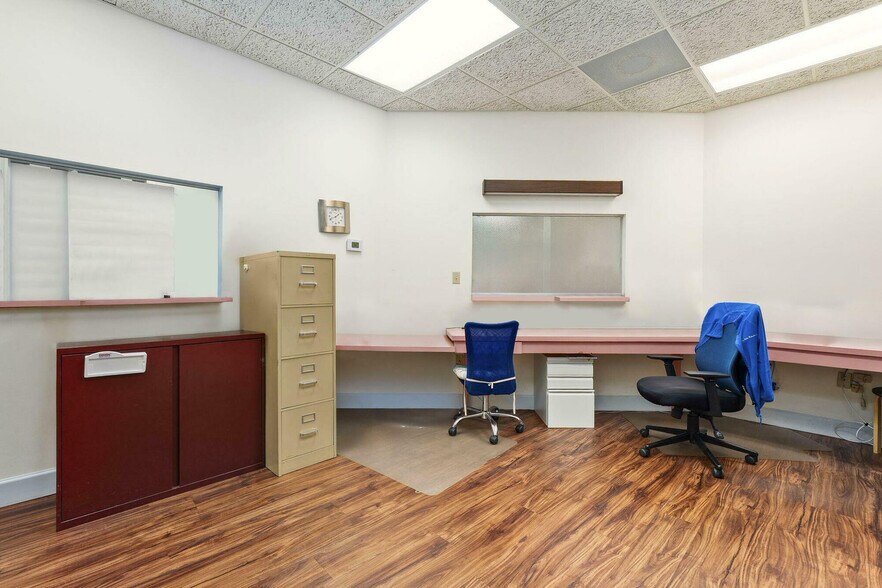More Photos Of 1801 S 23rd St, Fort Pierce Medical For Sale