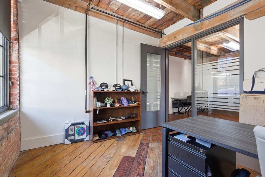 More Photos Of 508 Rhett St, Greenville Office For Lease