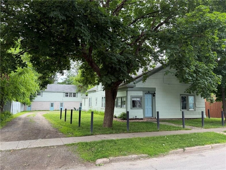 Primary Photo Of 35 Eaton Ave, Norwich Apartments For Sale