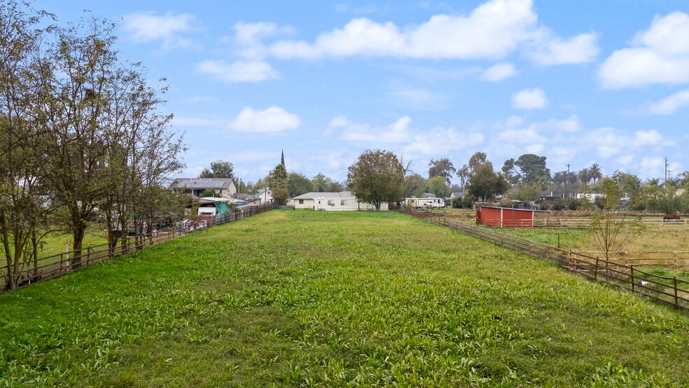 More Photos Of 9676 S Airport Way, Manteca Specialty For Sale