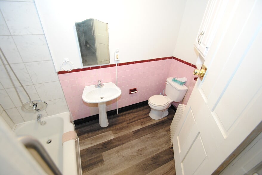 More Photos Of 129 E Broad St, Burlington Multifamily For Sale