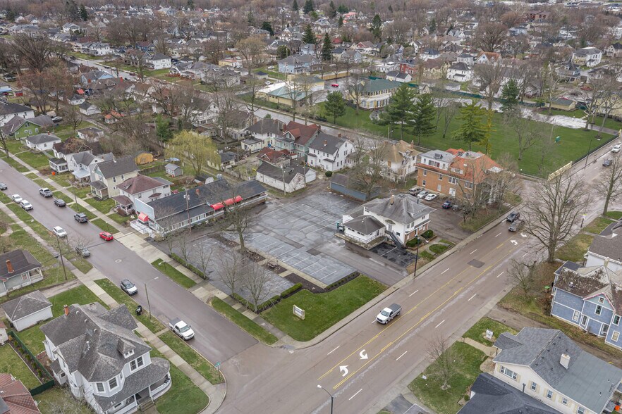 More Photos Of 227 E Cecil St, Springfield Restaurant For Sale