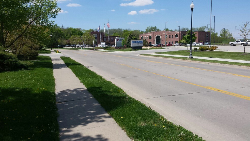 More Photos Of 3906 Raynor Pky, Bellevue Unknown For Sale