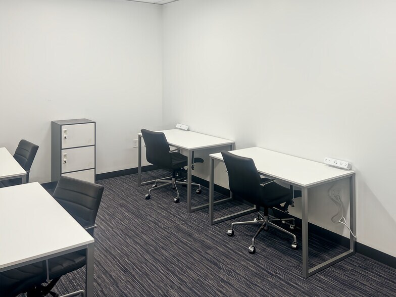 More Photos Of 15111 8th Ave SW, Burien Coworking Space