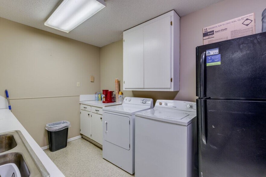 More Photos Of 161 Christian Dr, Rayville Medical For Sale