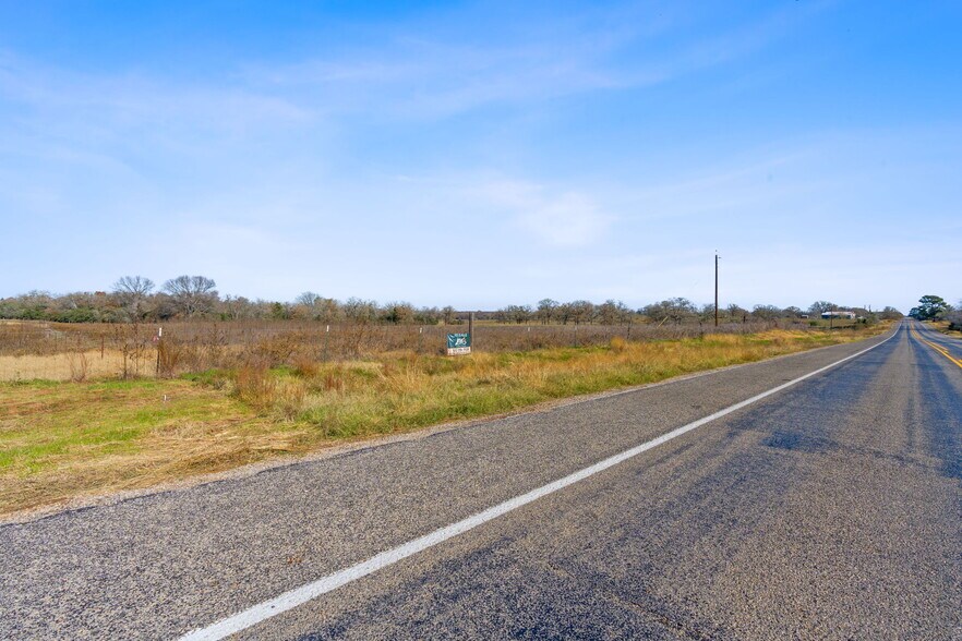 More Photos Of 10866 US-90, Harwood Land For Sale