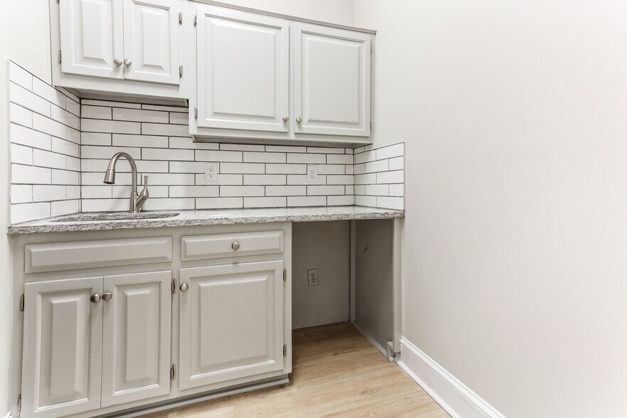 More Photos Of 3749 Benson Dr, Raleigh Office For Lease