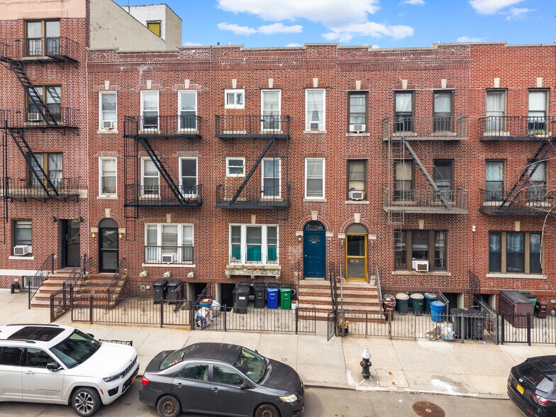 More Photos Of 3334 29th St, Astoria Apartments For Sale