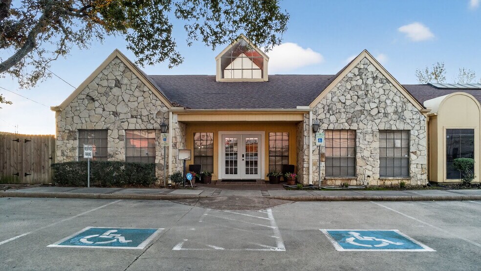 More Photos Of , Houston Office For Sale