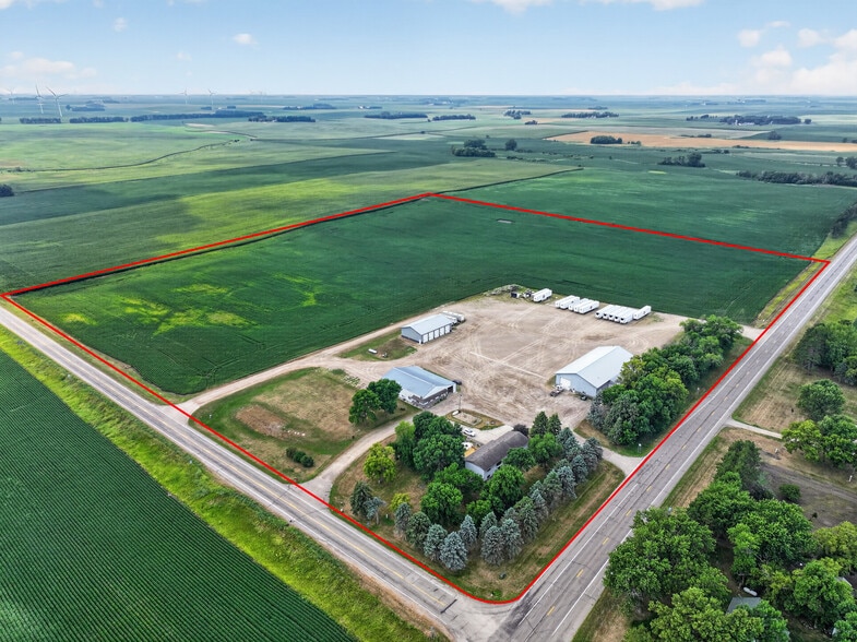 Primary Photo Of 43553 MN-28, Sauk Centre Warehouse For Sale